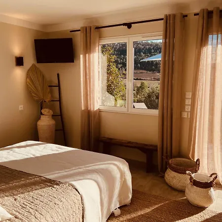 Casa Bukit Сasa de vacaciones Pierrerue (Herault)