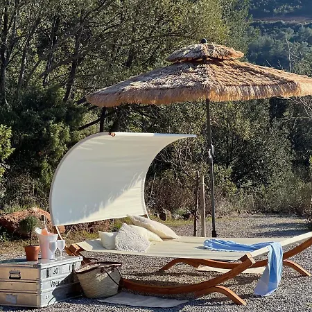 Casa Bukit Vakantiehuis Pierrerue (Herault)