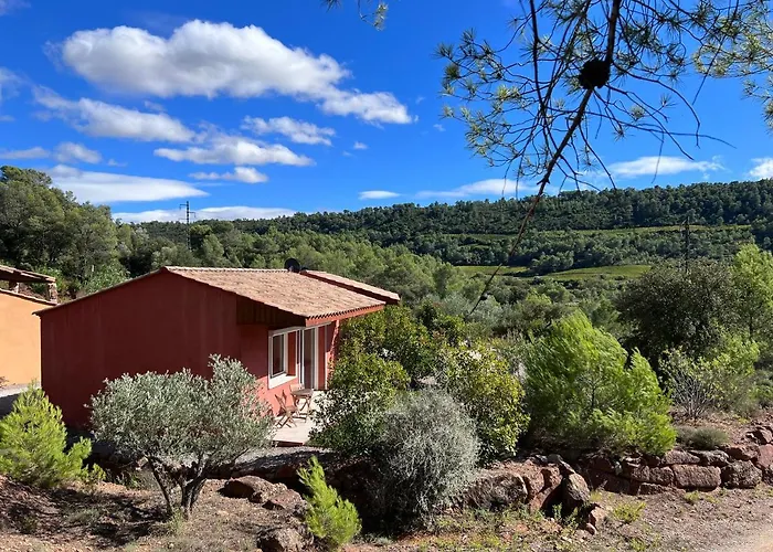 Casa Bukit בית נופש Pierrerue (Herault)