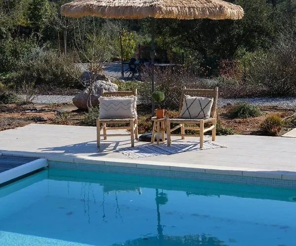 בית נופש Casa Bukit Pierrerue (Herault)