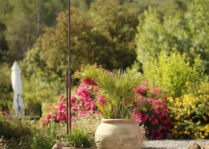 別荘 Casa Bukit Pierrerue